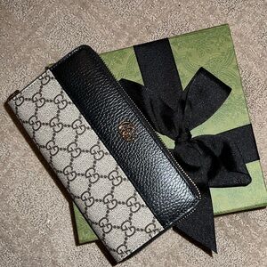 Gucci GG MARMONT ZIP AROUND WALLET